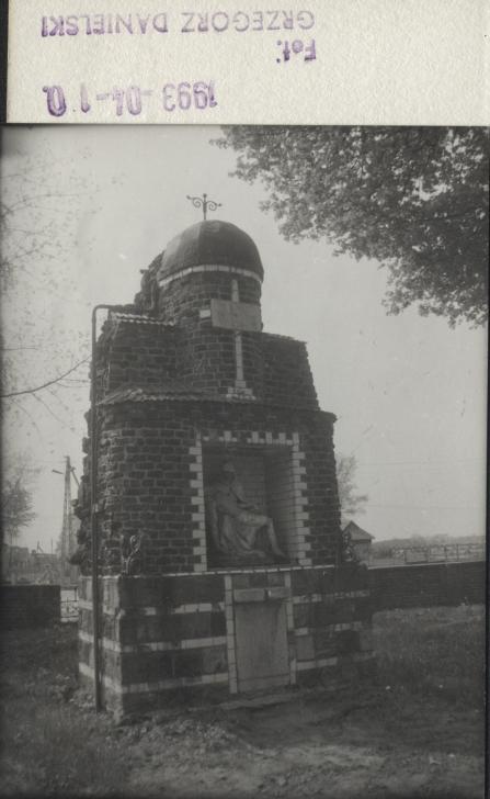 kapliczka Pieta i NMP, skan 2