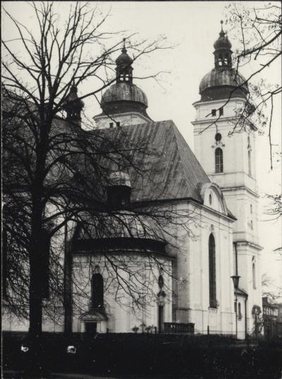 kościół par. pw. św. Rodziny, skan 4
