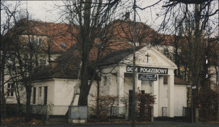 kaplica szpitalna, ob. dom przedpogrzebowy, skan 3