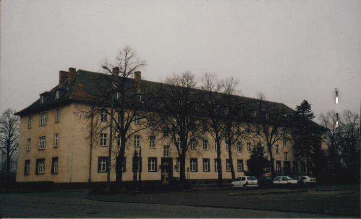 budynek koszarowy, skan 6