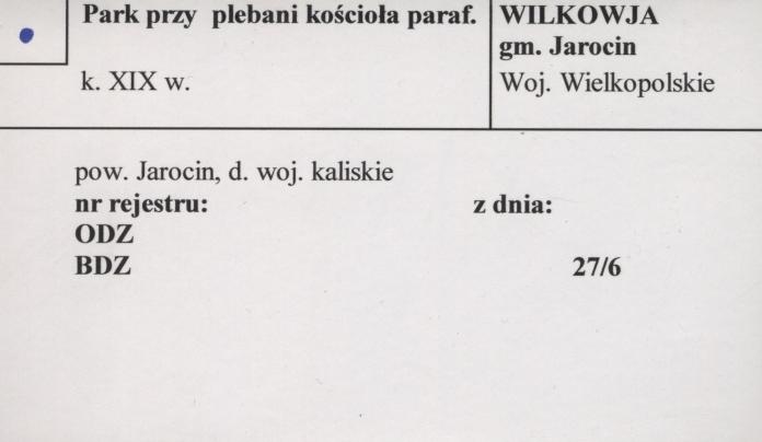 park przy plebanii kościoła paraf., skan 1