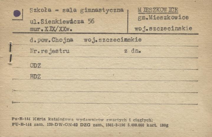 szkoła - sala gimnastyczna, skan 1
