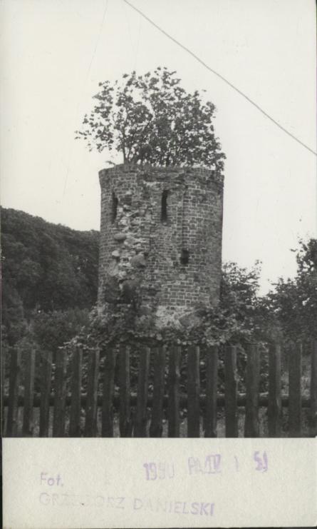 baszta - ruina, skan 2