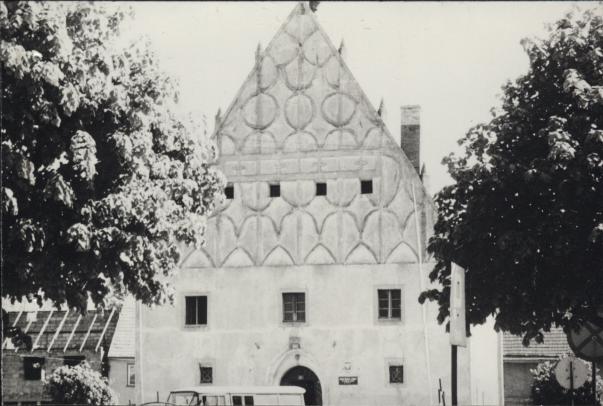 ratusz (ob. UMiGm.), skan 4