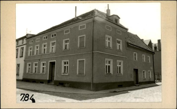 dom, skan 2