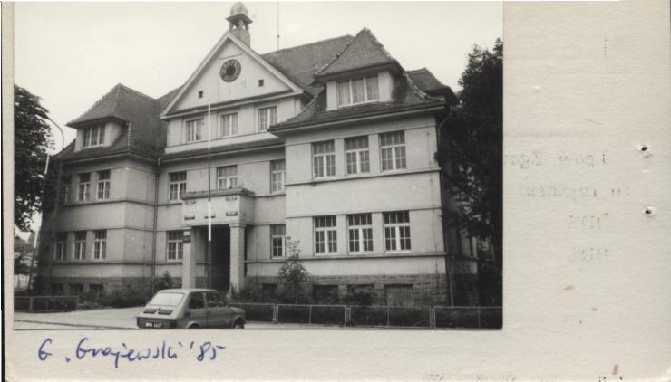 dom, urząd gminy, skan 2