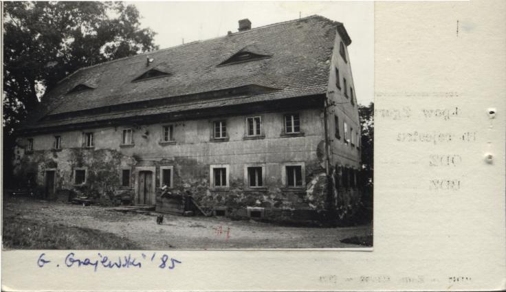 dom, skan 4