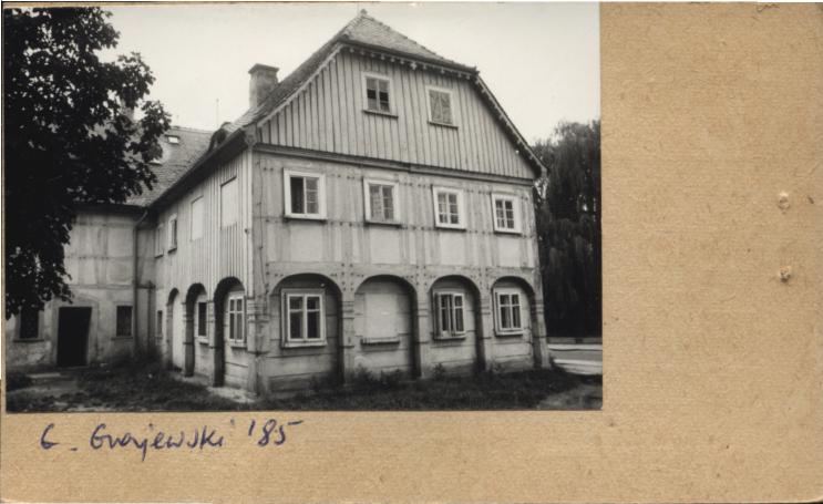 dom, skan 4