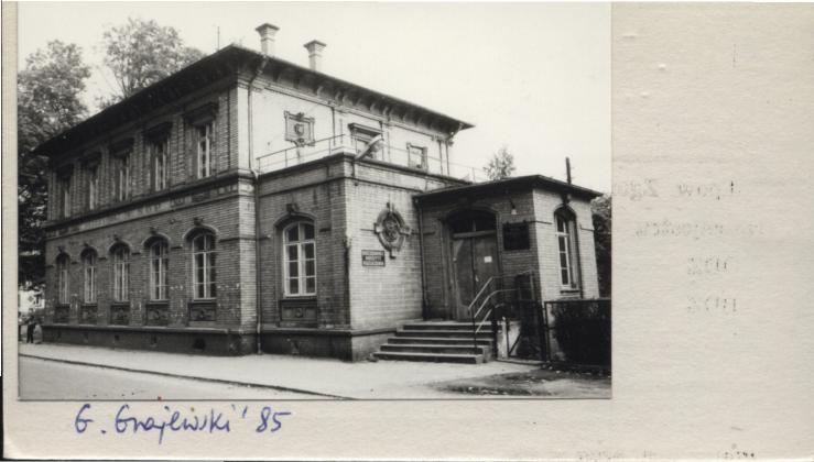 dom - bank, skan 2