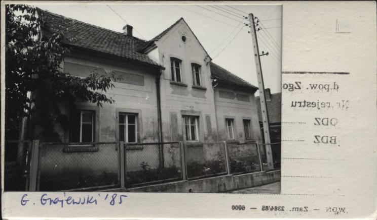 dom, skan 2