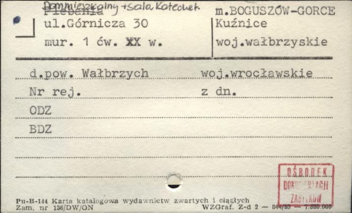 Dom mieszkalny + sala katechet., skan 1