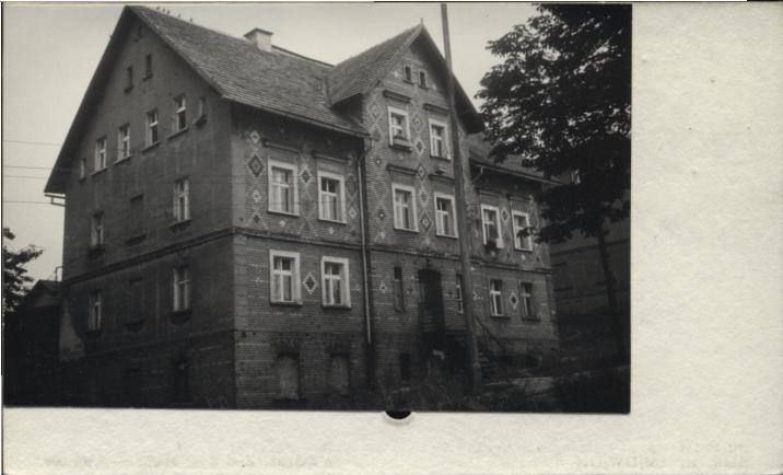 Dom mieszkalny + sala katechet., skan 2