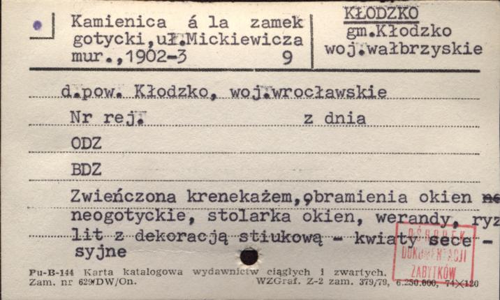 kamienica á la zamek gotycki, skan 1