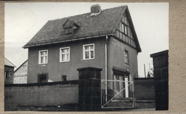dom I - biura, magazyn, skan 2