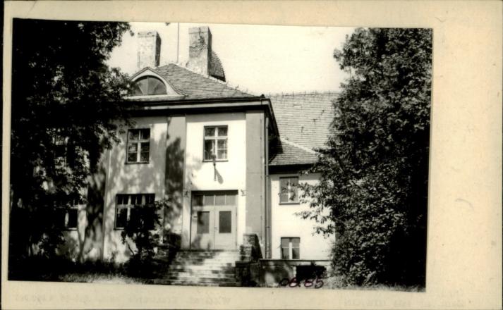 hala gimnastyczna, skan 2