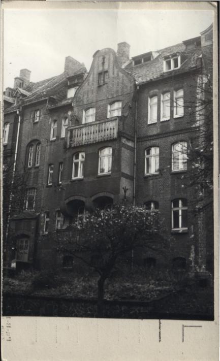 dom, skan 2