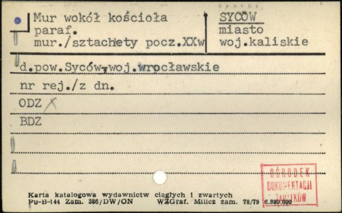 mur wokół kościoła paraf., skan 1