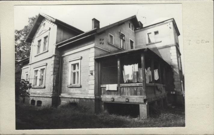 dom mieszkalny - willa, skan 2