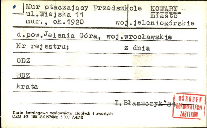 mur otaczający przedszkole, skan 1