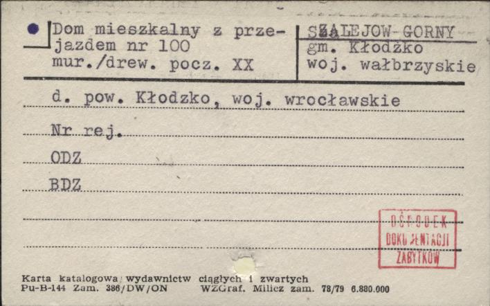 dom mieszkalny z przejazdem, skan 1