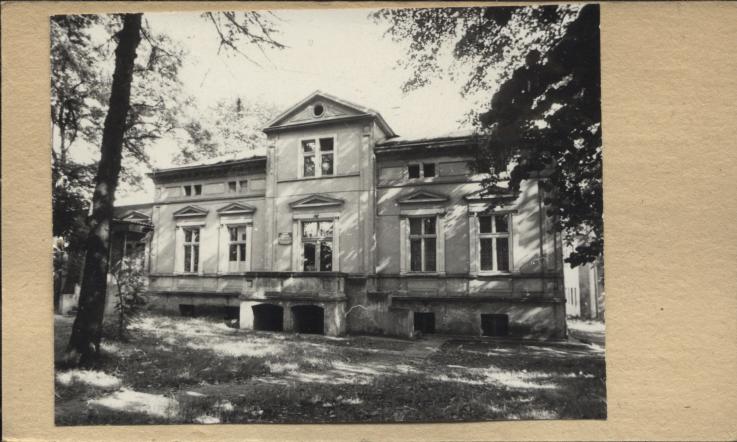 dom mieszkalny, ob. komitet osiedlowy nr 2, skan 3