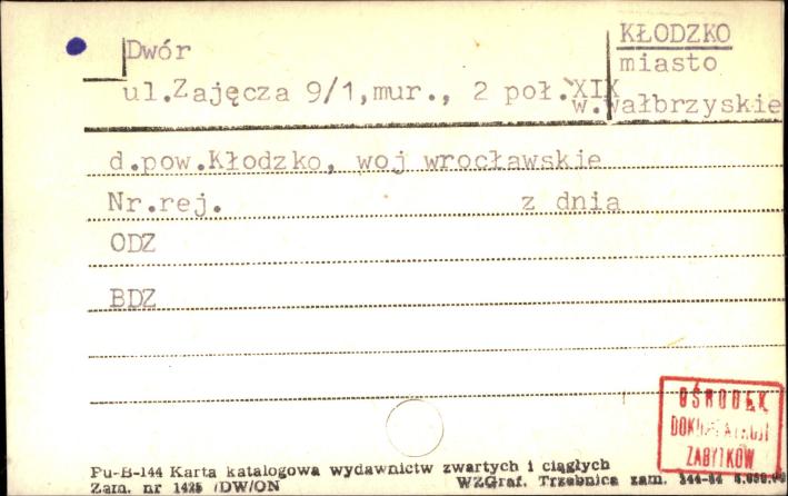 dwór, skan 1