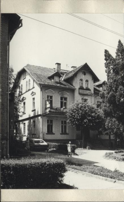 sanatorium kolejowe, skan 2
