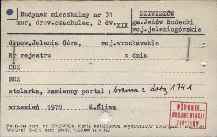budynek mieszkalny, skan 1