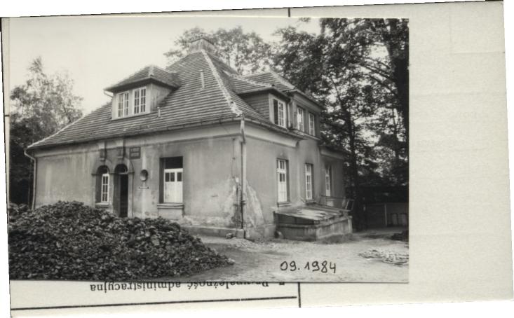 budynek laboratorium - zespół szpitala, skan 2