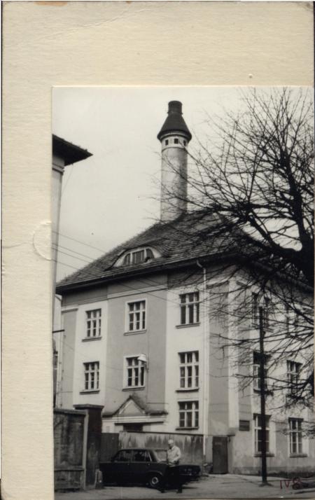 budynek Zakładów Wyrobów z Mat. Szlachetnych Agat, skan 2