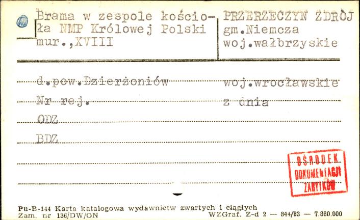 brama w zespole kościoła NMP Królowej Polski, skan 1