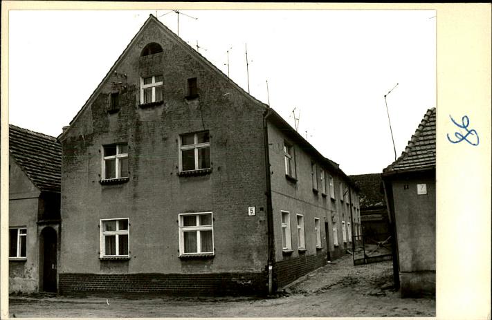dom, skan 2