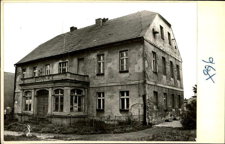 dom mieszkalny ob. biblioteka publiczna, skan 2