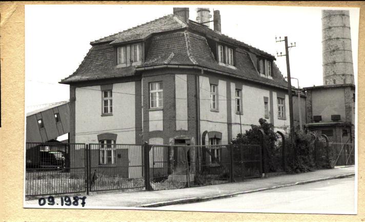 dom mieszkalny ob. biura na terenie zakł. przem. wełn. Siwela, skan 2