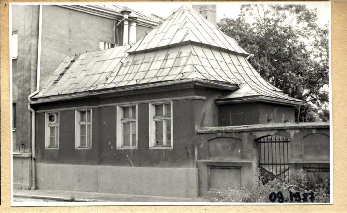dom mieszkalny ob. przedszkole zakł. elektr., skan 2