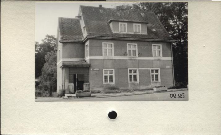 dom mieszkalny, ob. Miejska Biblioteka Publiczna, skan 2