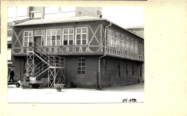 budynek administracyjny narzędziowni zespół fabryki, skan 2