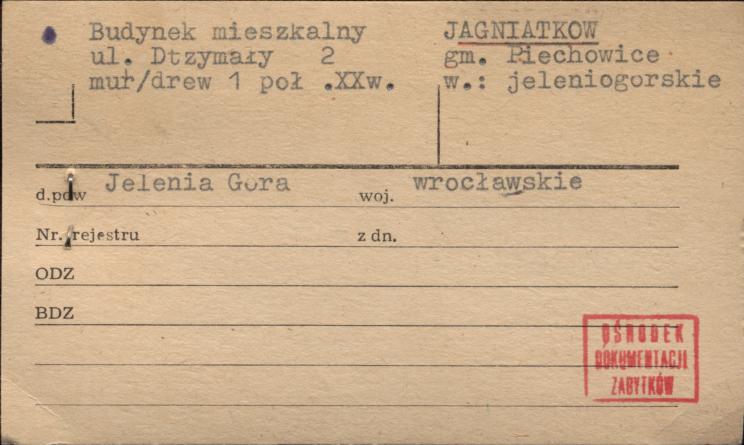 budynek mieszkalny, skan 1