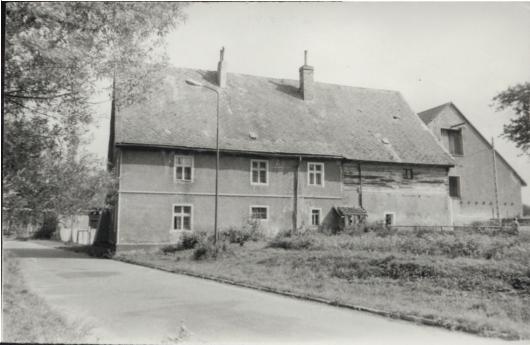budynek mieszkalno-gospodarczy, skan 3