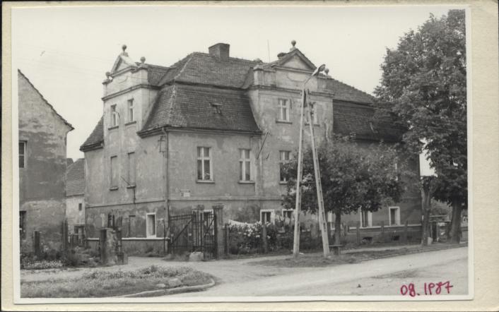 dom, skan 2