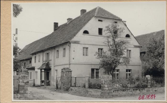 dom, skan 2