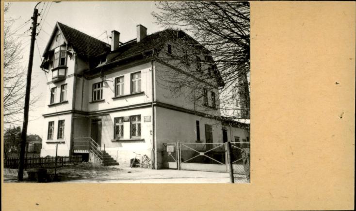 dom mieszkalny, ob. bank spółdzielczy, skan 2