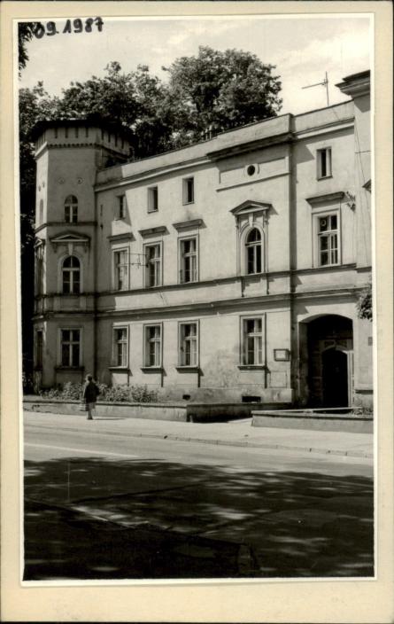 dom mieszkalny, ob. Dział Służb Socj. zakład opieki zdrowotnej, skan 2