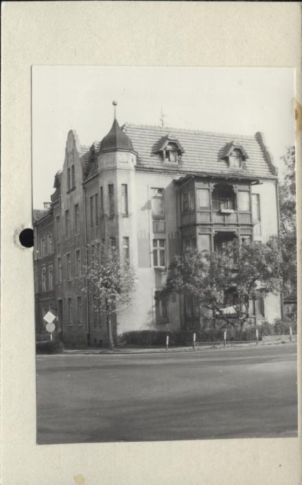 dom, skan 2