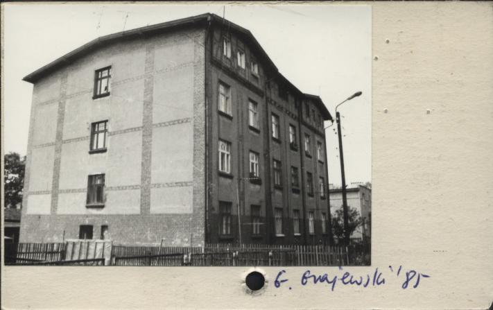 dom, skan 2