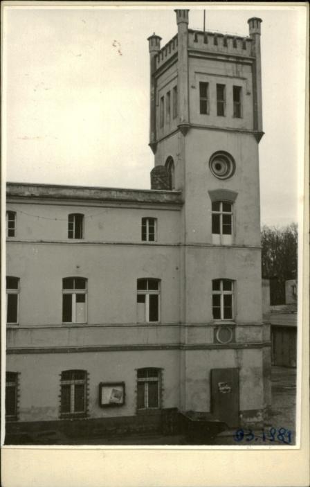 budynek fabryczny, skan 2