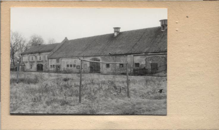 spichlerz i stodoła, ob. chlewnie, skan 2