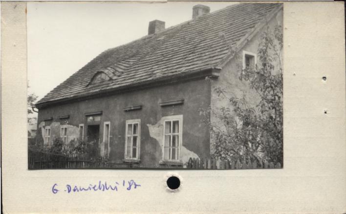 dom, skan 2