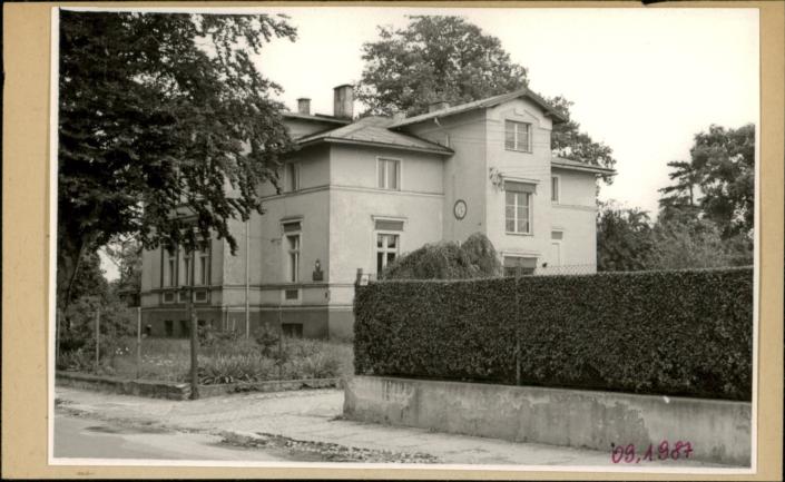 dom mieszkalny, ob. Przedszk. Ćwiczeń nr. 3, skan 2