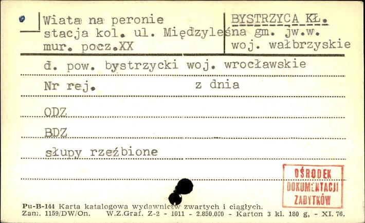 wiata na peronie stacja kol., skan 1